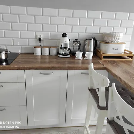 Lägenhet Przy Latarni Krynica Morska