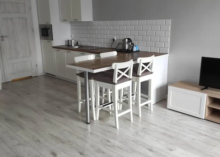 Lägenhet Przy Latarni Krynica Morska