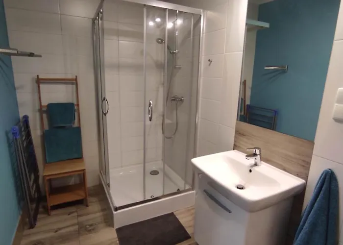 Lägenhet Przy Latarni Krynica Morska