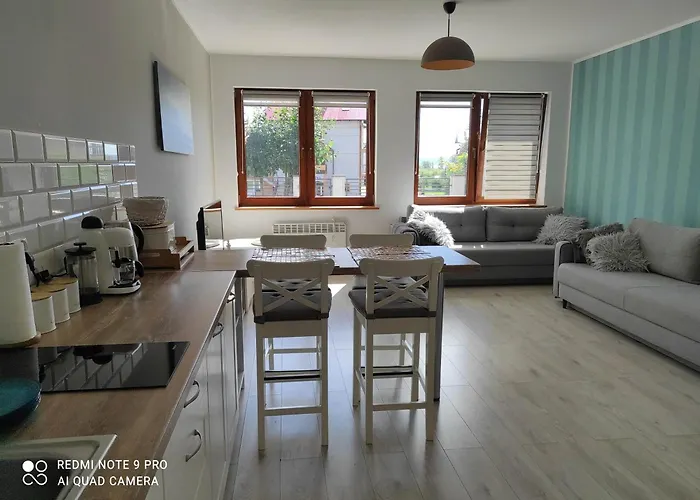 Lägenhet Przy Latarni Krynica Morska